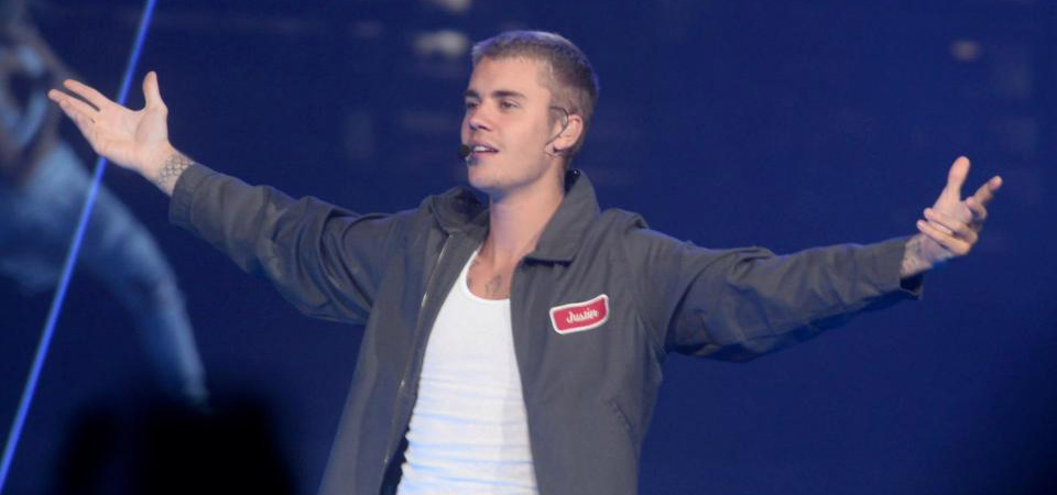  Trauma, Fans Minta Justin Bieber Batalkan Konser di Eropa