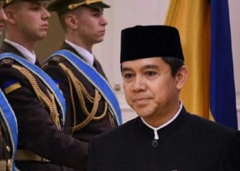 Kisah Prof Yuddy Chrisnandi, Ditonjok dan Diusir