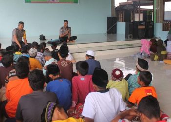 Polres Mimika Bina Santri Pesantren Ramadhan