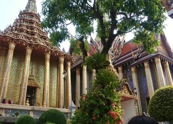 Grand Palace, Istana Raja yang Spektakuler