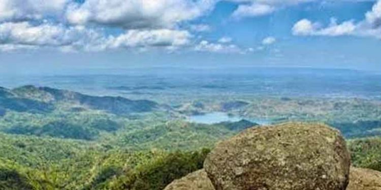 Lepas Pandang di Gunung Ijo Purworejo