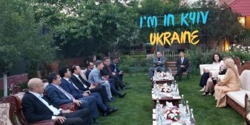 “Diplomasi Bukber” ala Dubes Yuddy Chrisnandi