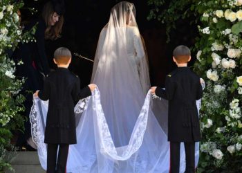 Kerudung Pilihan Meghan Markle