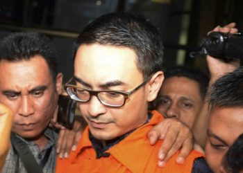 Zumi Zola Puasa Ramadan di Rutan KPK