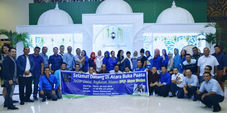 Bukber Alumni BPLP-Akpar Medan