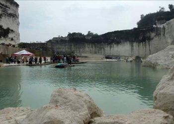 Bukit Jaddih di Madura
