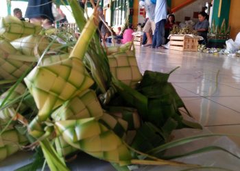 Ketupat, Ngaku Lepat, Laku Papat
