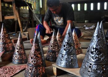 Sektor Logam Dominasi 70 Persen Transaksi Online