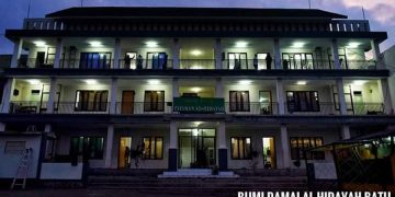 ‘’Nglangut’’ di Pesantren