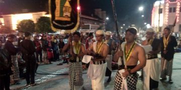 Dhahar Kembul Jenang Lemu di Malam Tirakatan Harlah Pancasila
