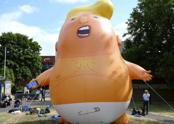‘Trump Baby’ siap Mengangkasa di Langit London