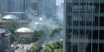 Ledakan di luar Kedutaan AS di Beijing