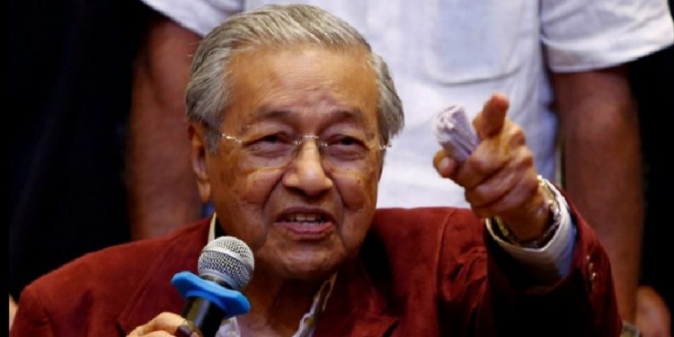 Dr Mahathir: Jika Anda tidak menggunakan otak Anda,…… Anda menjadi pikun
