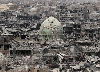 Mosul telah dilupakan dunia, bau mayat masih selimuti kota