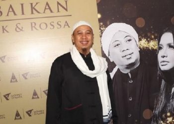 Opick Gandeng Rossa Gelar Konser Amal  Bangun RS Hasyim Asy’ari