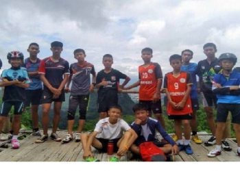 Bos FIFA Undang “Anak-anak gua Thailand” Nonton Final Piala Dunia