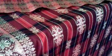 Cantiknya Kain Songket Pandai Sikek