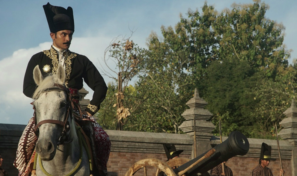  Jokowi Ajak Masyarakat Tonton Film ‘Sultan Agung:The Untold Love Story’