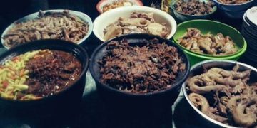 Kuliner super ‘nyamleng’ Gudeg Ceker Bu Kasno