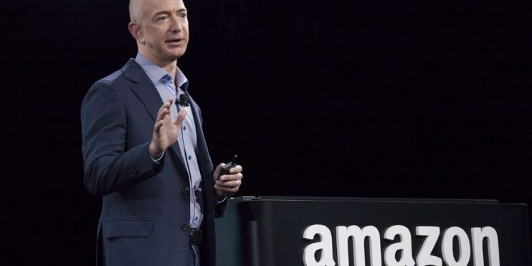 Mengapa Jeff Bezos Inginkan Karyawan Amazon Setiap Bangun Pagi “Takut”