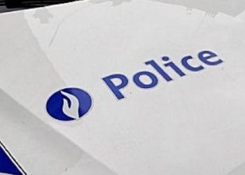 Pensiunan tentara ledakkan diri di lapangan sepak bola