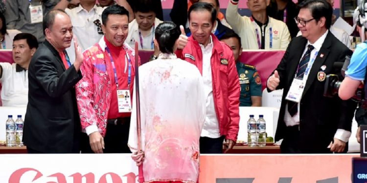 Disaksikan Presiden, Penampilan Lindswell Hasilkan Medali Emas