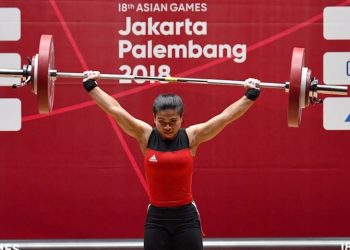 Sumbang Perak,  Lifter Sri Wahyuni Minta Maaf