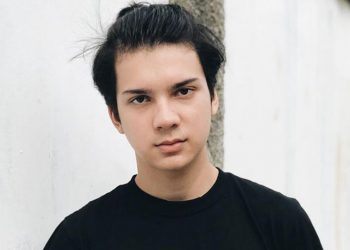 Endy Arfian Laris Bintangi Film Horor