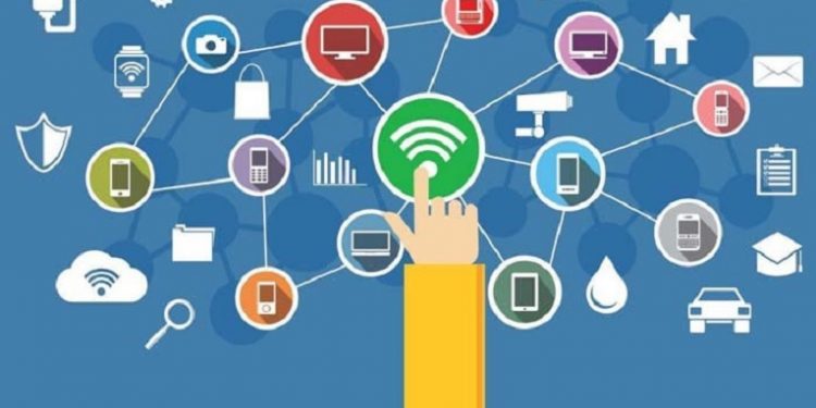 Bagaimana Menyeimbangkan Literasi Digital dengan Cetak