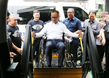 Mensos Resmikan Mobil Akses Atlet Asian Para Games