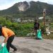 Masyarakat Sekitar Lembah Sibayak dan RBLS Lakukan Aksi Bersih Sampah