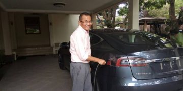 Tesla Antara Gosip dan Fakta