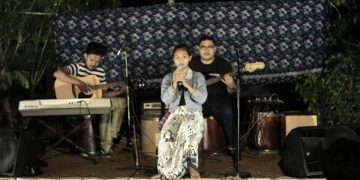 Semesta Berkembang Menjadi Aku