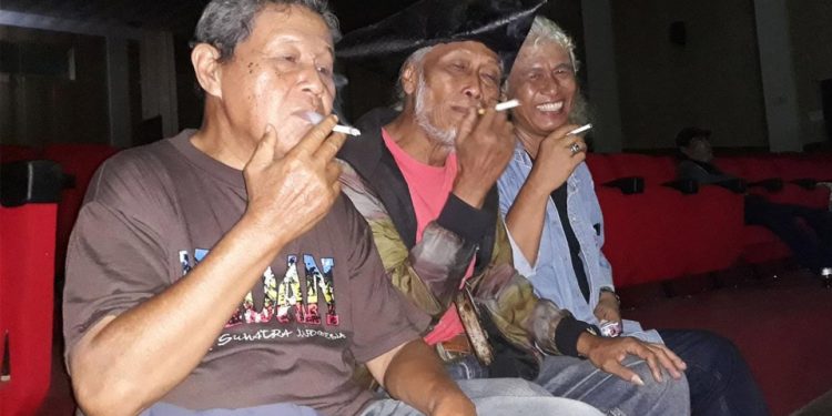 Teater Alam “Nglilir”, Pentaskan “Montserrat”
