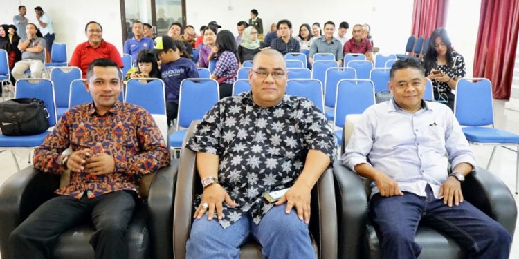 Achmad Zulham Ketua Umum Ikaba