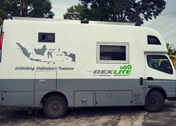 Dengan ‘Home Car’ Menjelajah Indonesia