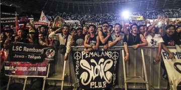 Konser 35 Tahun Slank, Damai, Tertib dan Penuh Pesan Solidaritas