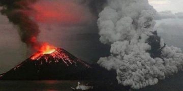 Tinggi Gunung Anak Krakatau Tinggal 110 Meter
