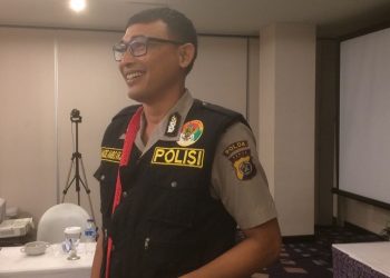 Polisi Pi Ajar, Menaklukkan Hati dengan Ketulusan dan Cinta