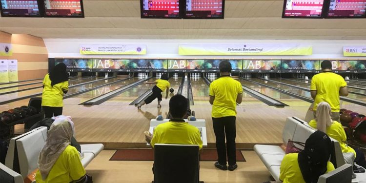 Lintasan “Bowlingdiningrat” untuk Amal