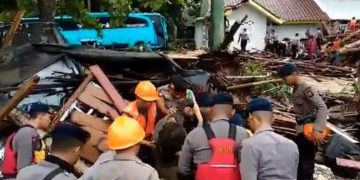 Update Tsunami Selat Sunda: 168 Meninggal 745 Luka-luka