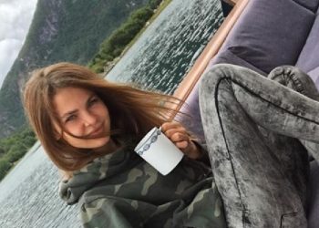 Model Belarusia Meminta Maaf Atas Klaim Pilpres