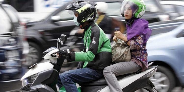 Go-Jek dan Grab Tawarkan Solusi kepada Konsumen Ritel Hadapi Kemacetan
