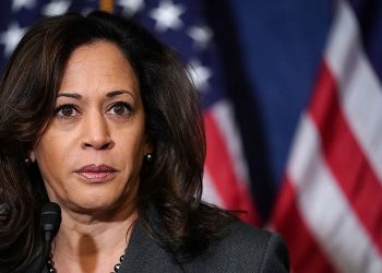 Wanita Afro-Asia-Amerika Ini Siap Rebut Tiket Capres Partai Demokrat AS