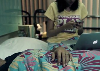 Reza Rahadian Sempat Ragu untuk Bintangi Film Twivortiare