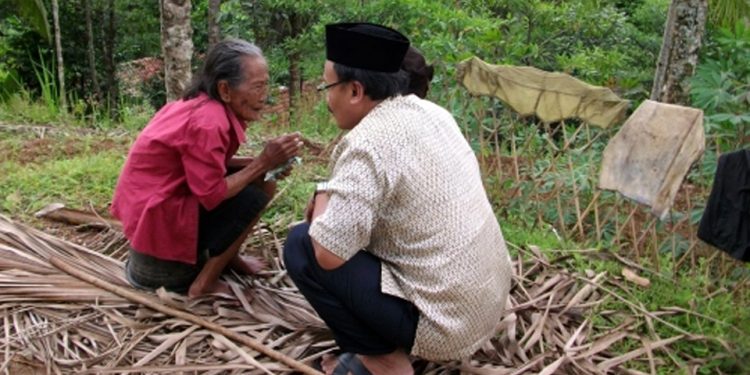 Gebrak Meja Dapat Duit