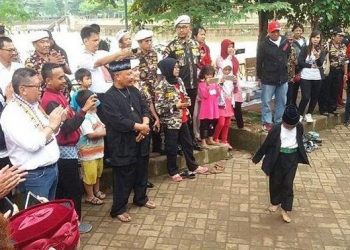 Hasto Sampaikan Gagasan Bung Karno untuk Pesilat Setu Babakan