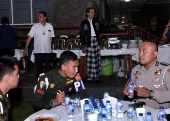 Jokowi, Angkringan dan Optimisme Menatap 2019
