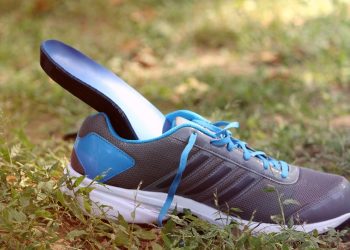Startup: Pesan Sol Dalam, Berhenti Beli Sepatu Mahal