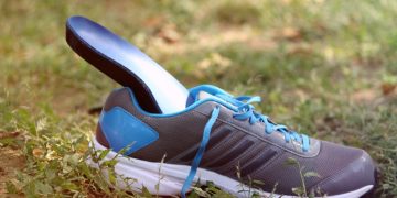 Startup: Pesan Sol Dalam, Berhenti Beli Sepatu Mahal